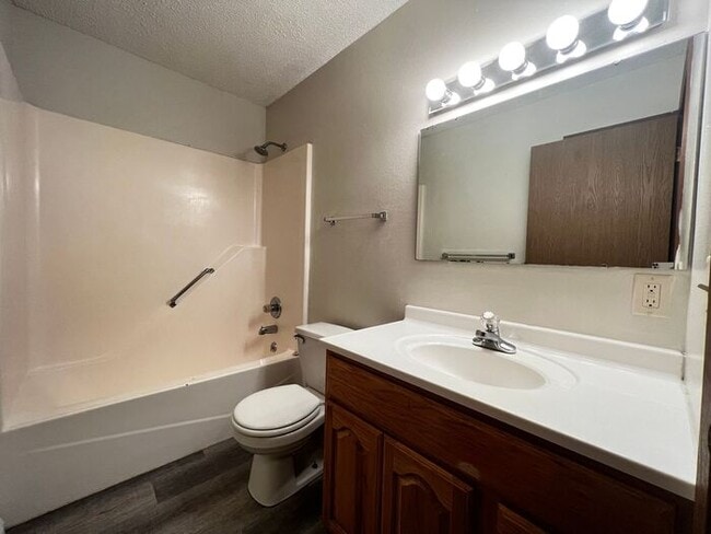 Building Photo - $1,250 | 3 Bedroom, 1 Bathroom Apartment | No Pets | Available for August 1st 2026 Move In!