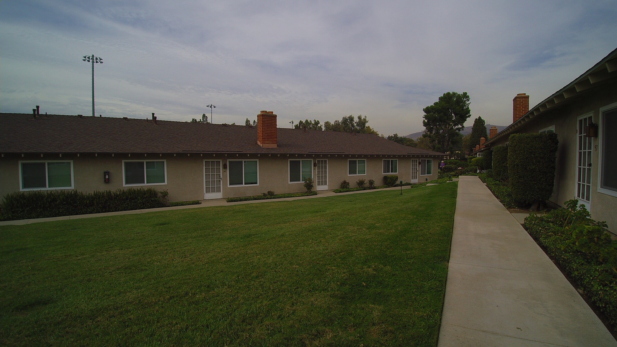 Building Photo - 319 W Lambert Rd