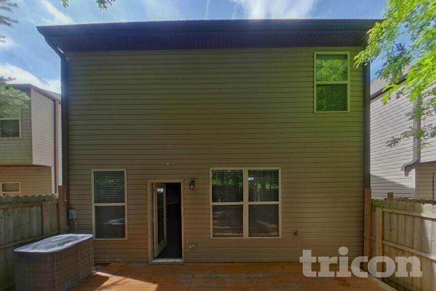 Building Photo - 377 Lossie Ln