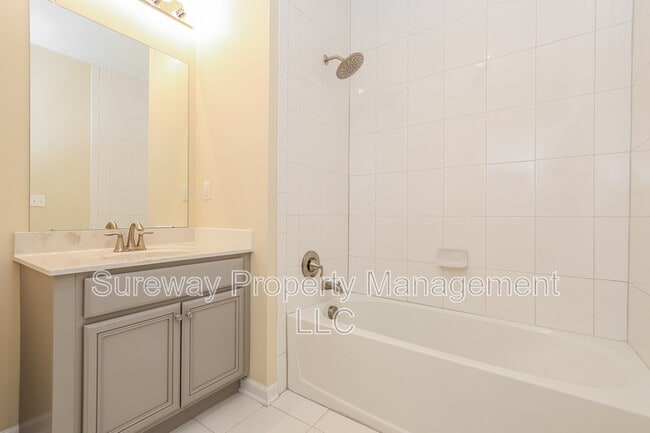 Building Photo - 5325 Palomino Ct