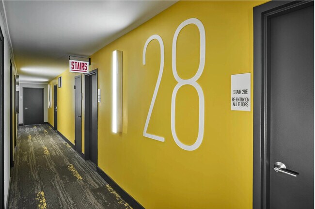 Building Photo - 420 W Belmont Ave