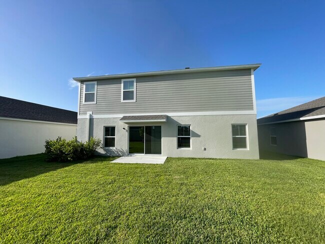 Building Photo - 14773 Summer Br Dr