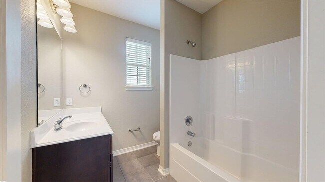 Building Photo - 2027 Harvey Mitchell Pkwy S