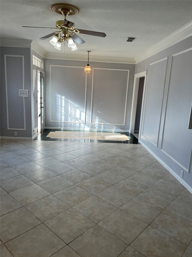 Building Photo - 3311 Ashlock Dr
