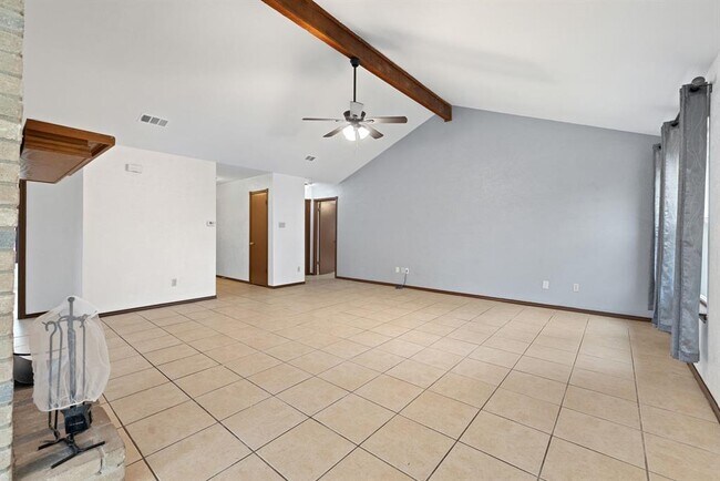 Building Photo - 801 Timber Trail