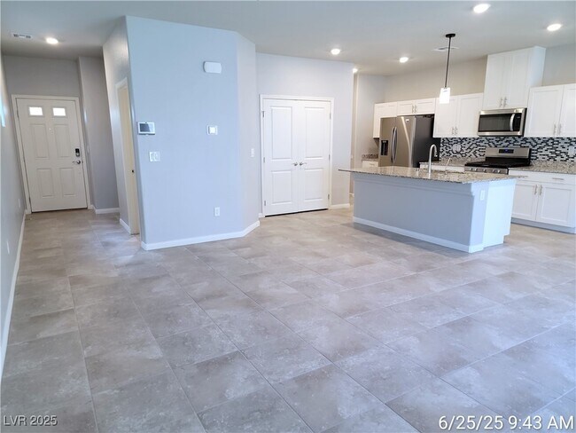 Building Photo - 3836 Lambent Ave