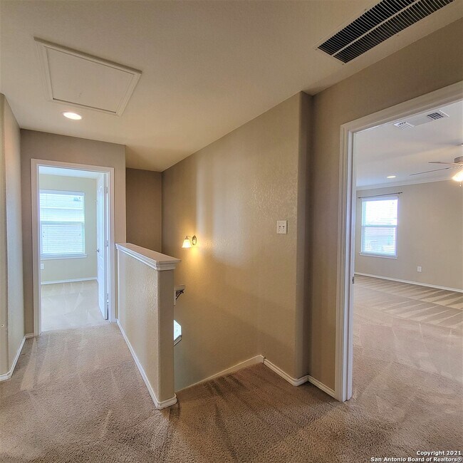 Building Photo - 2037 Brandywine Dr