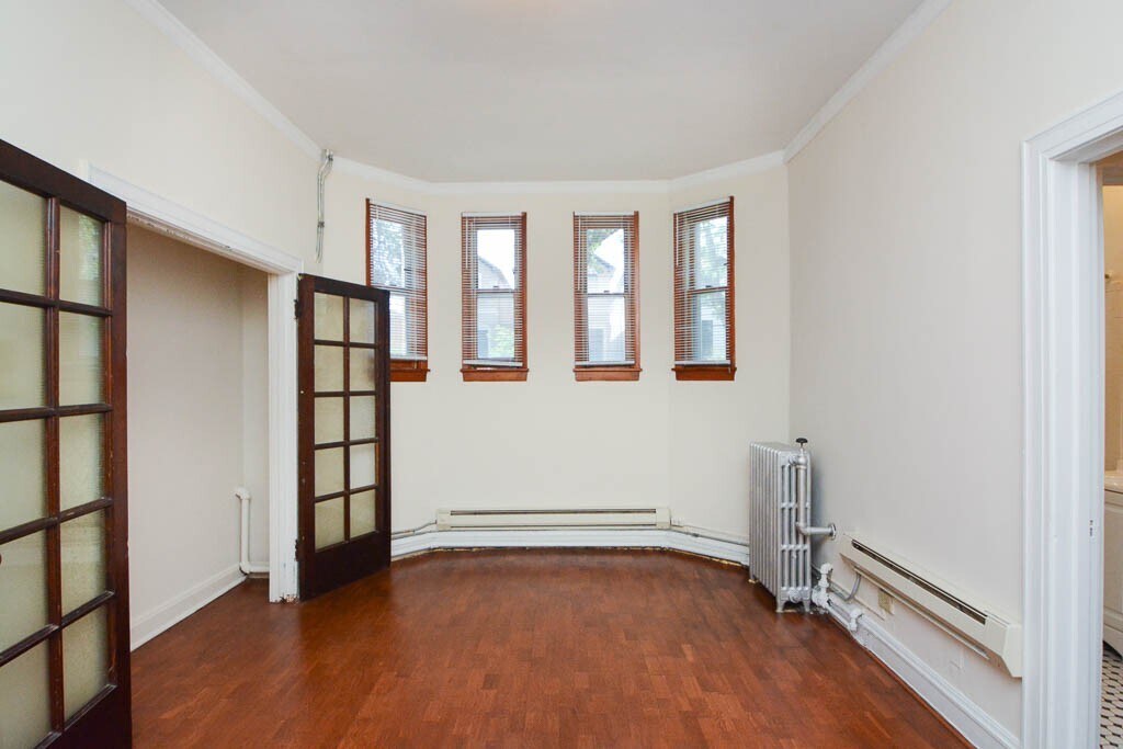 Building Photo - 4634 N Paulina St