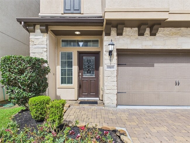 Building Photo - 10606 Shadow Elm Ct