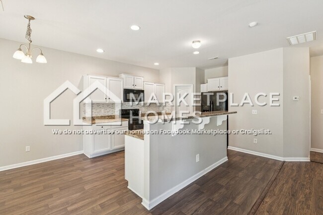 Building Photo - 11320 Joe Morrison Ln