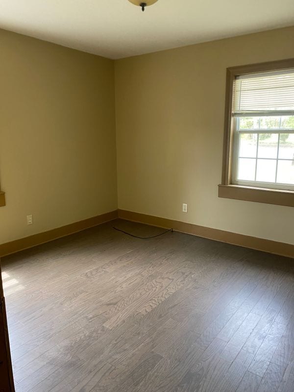 Building Photo - 1204 Cherry St