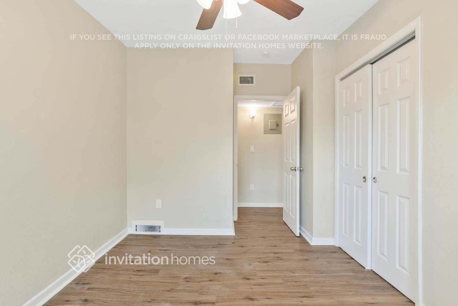 Building Photo - 1726 Diamond Dr