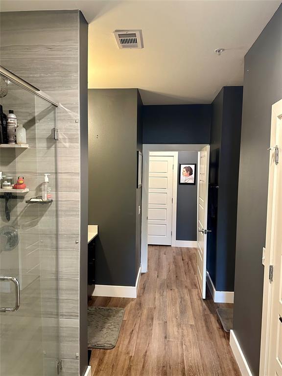 Building Photo - 6444 Burnet Rd