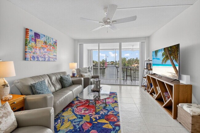 Building Photo - 3100 S Ocean Blvd
