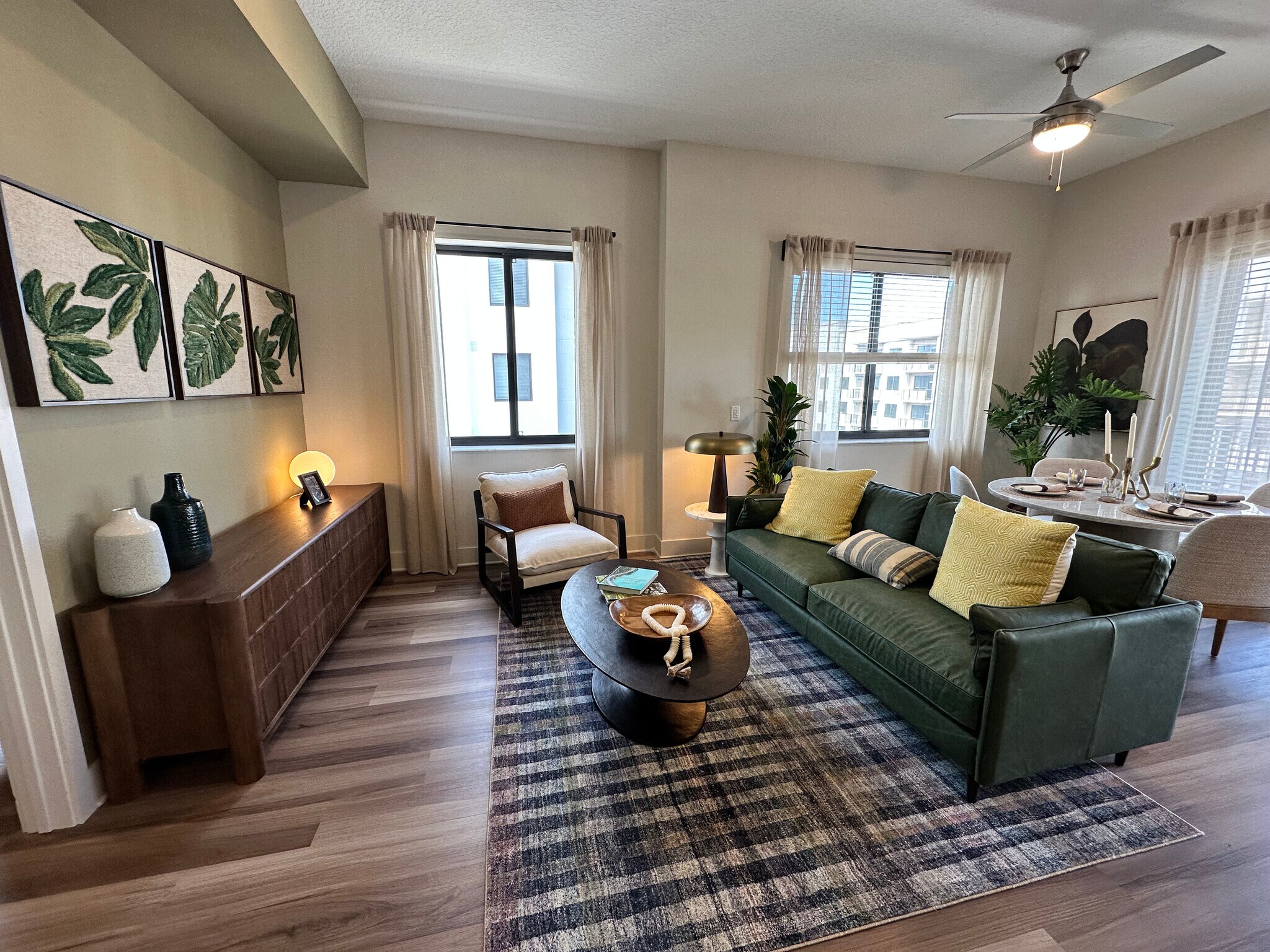 Building Photo - 2822 SW 69th Ave