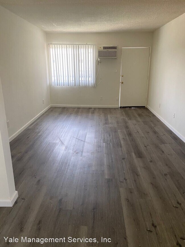 Building Photo - 16950 Blackhawk St