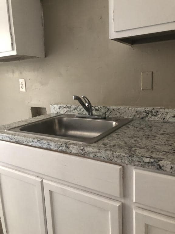 Building Photo - 12427 Shay Ave