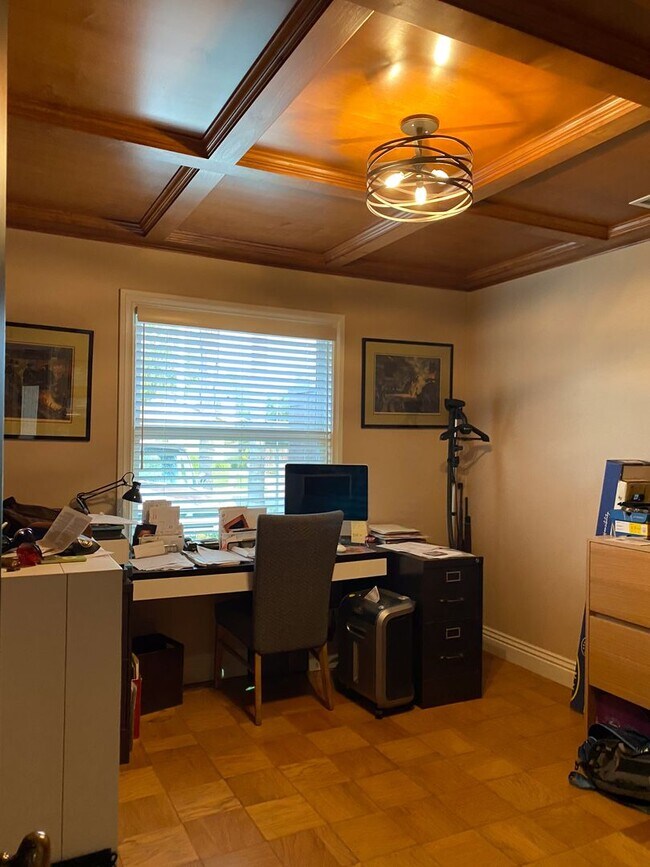 Building Photo - Coming Soon... Beautifully Updated Home in Central Location