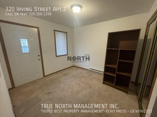 Building Photo - 320 Irving St