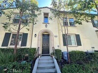 Building Photo - 50 Full Moon