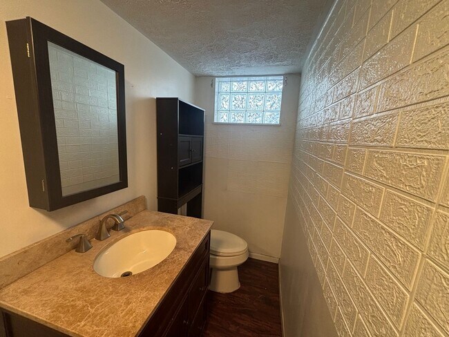 Building Photo - Use Your Tax Return For This Sweetheart of a Deal! This is a Lease-to-Own – Not a typical rental.