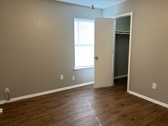 Building Photo - 419 Vonner Ct
