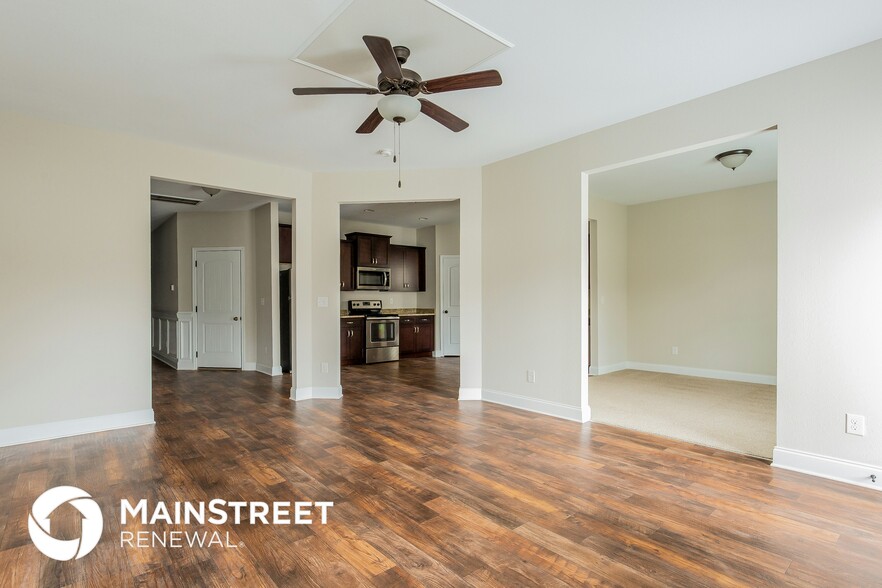 Building Photo - 1209 Catawba Way