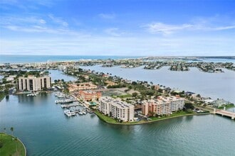 Building Photo - 500 Treasure Island Causeway