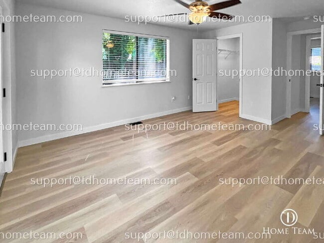 Building Photo - 1813 SW 355th Pl