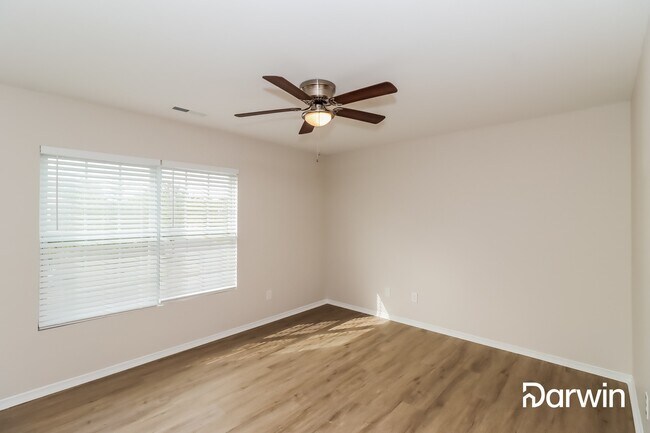 Building Photo - 8954 Chalkstone Rd