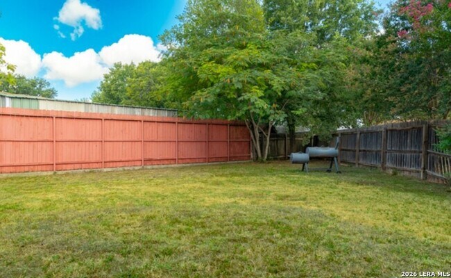 Building Photo - 5855 Cliffmont Dr