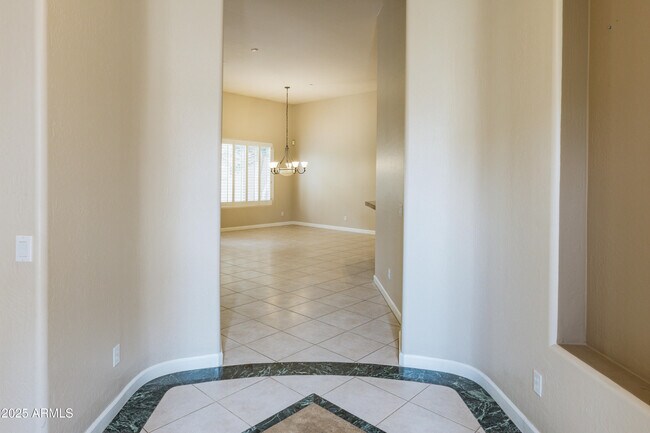 Building Photo - 7369 E Del Acero Dr