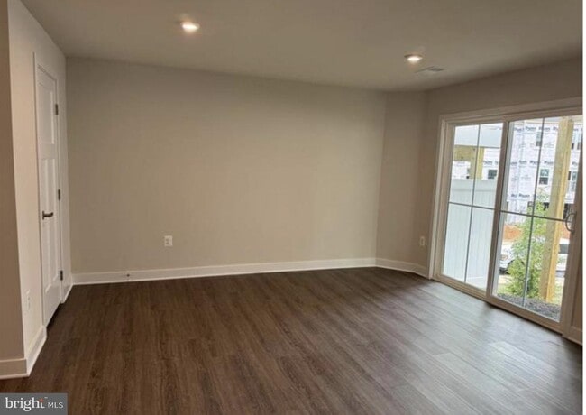 Building Photo - 5050 Orchid Bnd