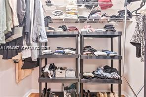 Building Photo - 12152 SW 49th Ct