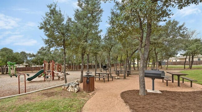 Building Photo - 1613 Dove Rnch Rd