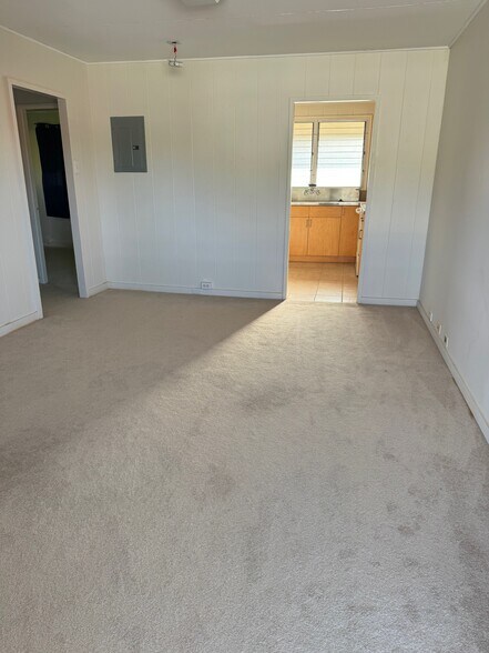 Building Photo - 3032 Lakimau St