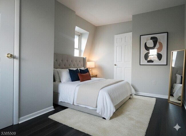 Building Photo - 510 Morris Ave