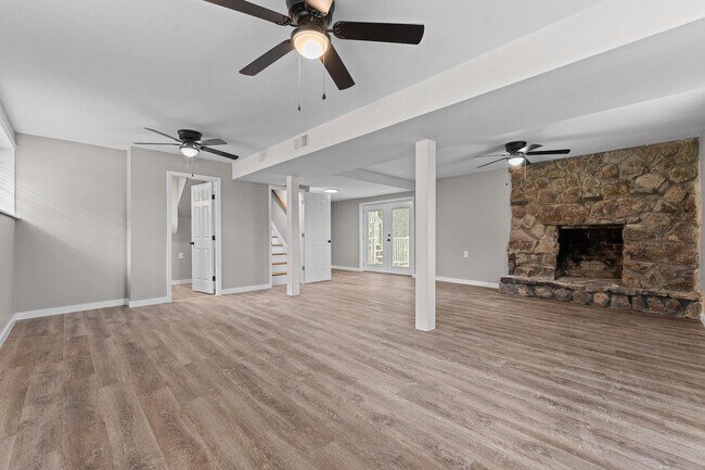Building Photo - 6411 Ramsey Rd