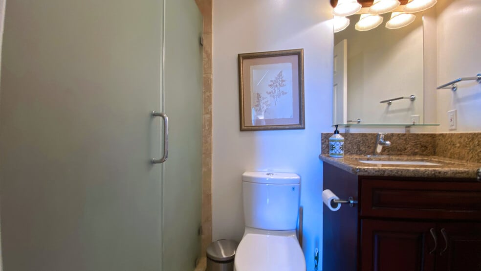 Building Photo - 1614 Pleasant Way