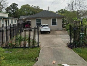 Building Photo - 2320 Peppermill Rd