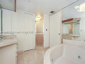 Building Photo - 19355 Turnberry Way