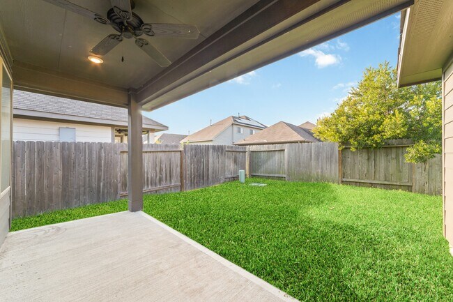 Building Photo - 20231 Moonlight Falls Ct