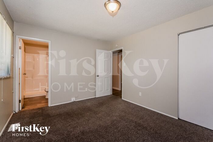 Building Photo - 1835 Stilton Ct
