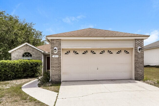 Building Photo - 3401 Millcrest Dr