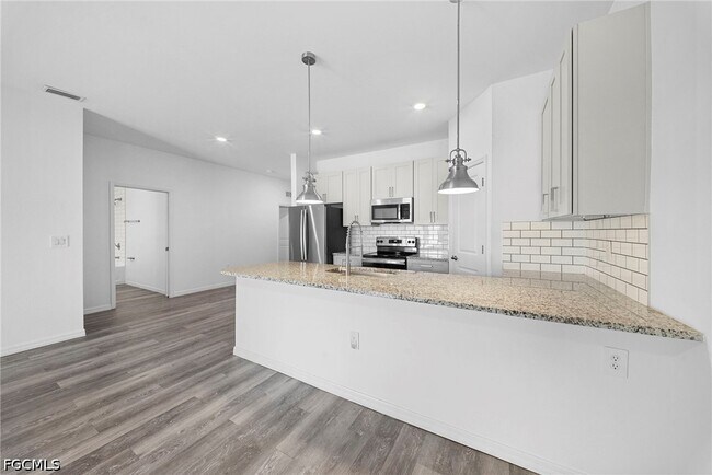 Building Photo - 4716 29th St SW