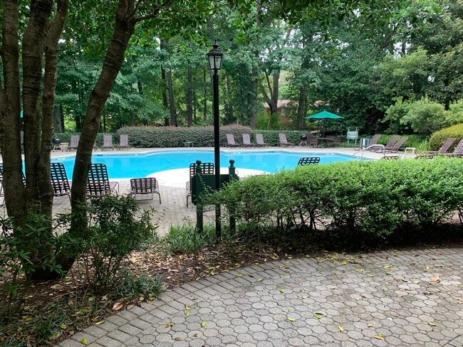 Pool - Bentley Place