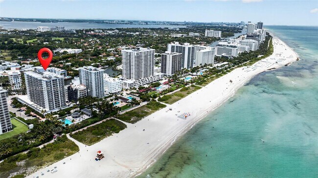 Building Photo - 2401 Collins Ave