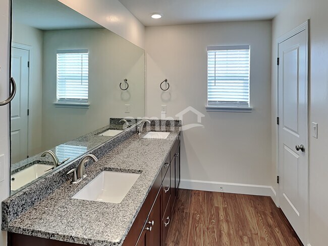 Building Photo - 2367 E Wild Horse Way