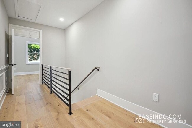 Building Photo - 4012 5th St NW