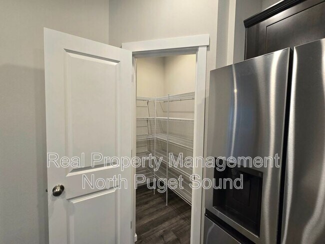 Building Photo - 28215 64th Ct NW